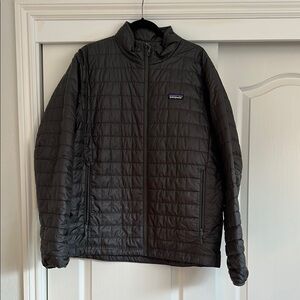 NWT Patagonia men’s nano puffer jacket grey